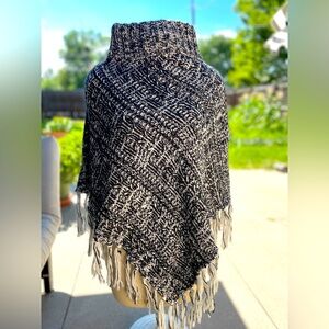 Black and White Knit Poncho wrap with Fringe Very Nice and Soft One Size gift